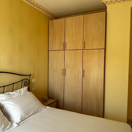 Coastal Bliss Retreat דירה *