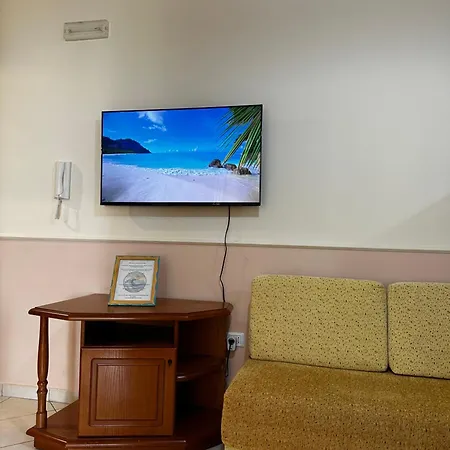 Appartement Coastal Bliss Retreat Durrës