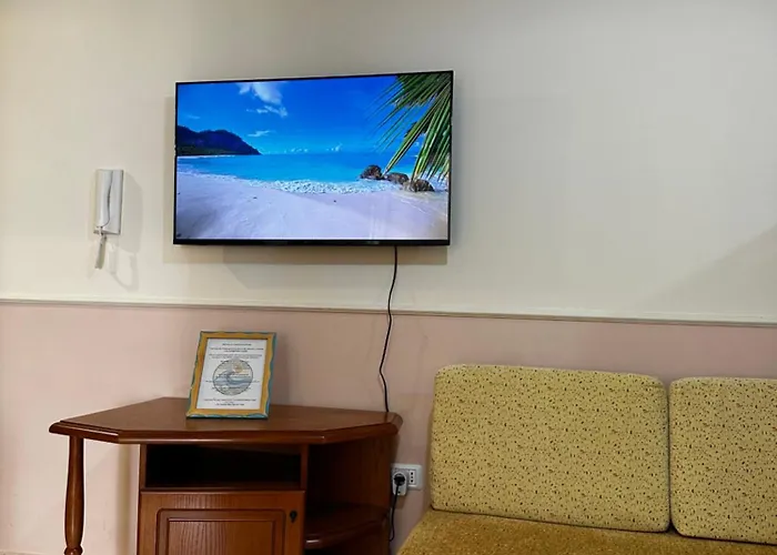 아파트 Coastal Bliss Retreat Durrës